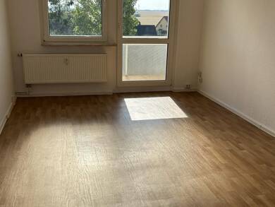 Wohnung zur Miete 354 € 3 Zimmer 61 m² 3. Geschoss Schladebacher Straße 52 Bad Dürrenberg Bad Dürrenberg 06231