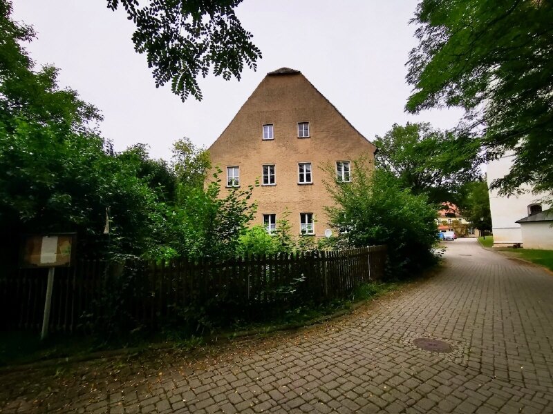 Mehrfamilienhaus zum Kauf 40.000 € 8 Zimmer 245 m²<br/>Wohnfläche 15.350 m²<br/>Grundstück Cavertitz Cavertitz 04758