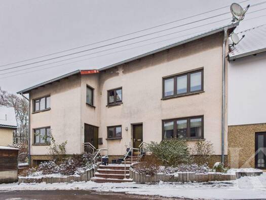 Haus zum Kauf 249.000 € 9 Zimmer 301,8 m² 366 m² Grundstück Eiweiler Heusweiler 66265