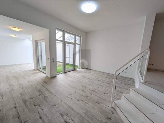 Reihenmittelhaus zum Kauf 759.000 € 5 Zimmer 135 m² 203 m² Grundstück Bierstadt Wiesbaden 65191