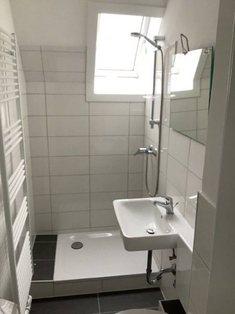 Wohnung zur Miete 461 € 2 Zimmer 42,6 m² Dachgeschoss frei ab 09.06.2025 Belmer Str. 57 Schinkel - Ost 120 Osnabrück 49084