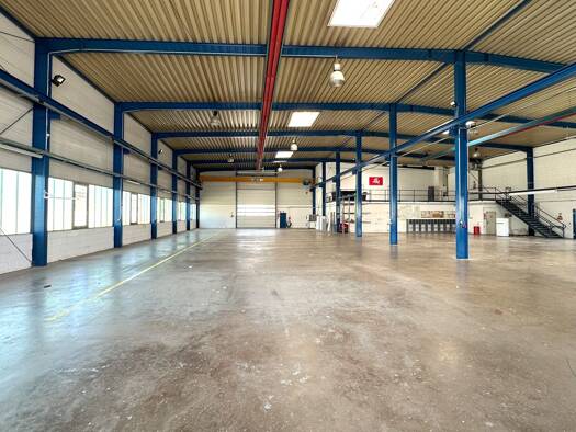 Lagerhalle zur Miete provisionsfrei 9.900 € 900 m² Lagerfläche Bieblach-Ost Gera 07552