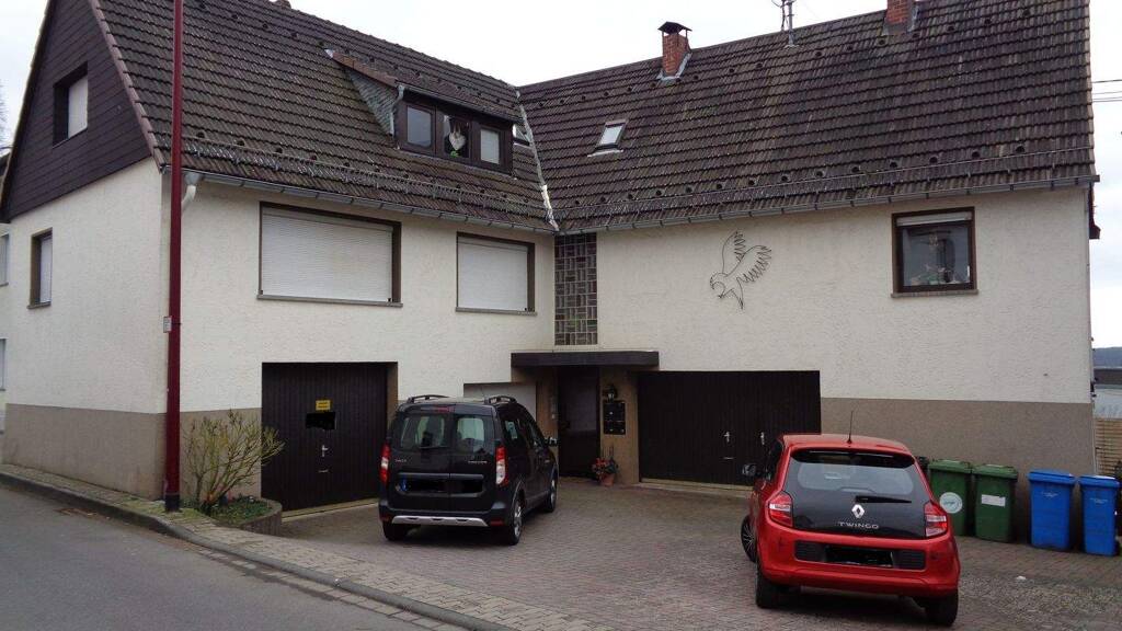 Haus zum Kauf 369.000 € 281 m² 470 m² Grundstück Rengsdorf 56579