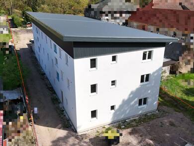 Mehrfamilienhaus zum Kauf als Kapitalanlage geeignet 399.000 € 927 m² 5.574 m² Grundstück Karl-Marx-Straße 49 Luisenthal 99885