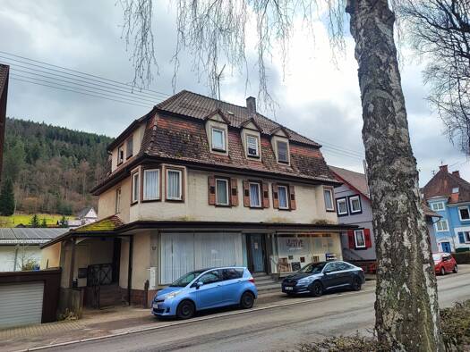 Mehrfamilienhaus zum Kauf 240.000 € 7 Zimmer 287 m² 294 m² Grundstück Calmbach Bad Wildbad 75323