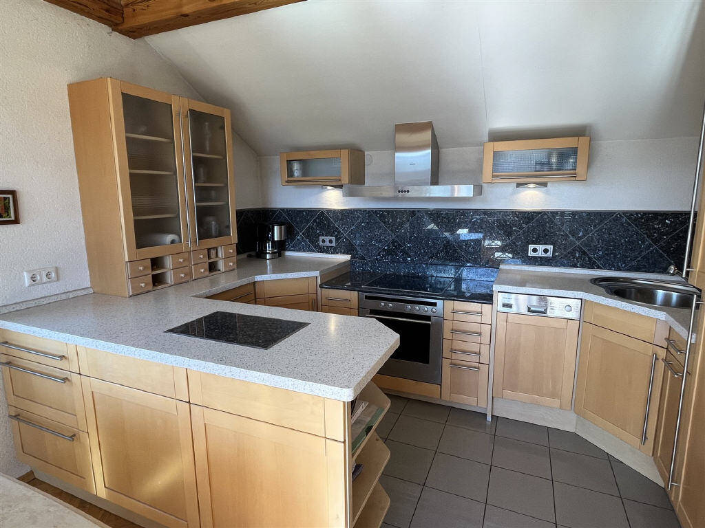 Immobilie in Burgthann - Attraktives Dreifamilienhaus in ruhiger Waldrandlage - solide Rendite und Entwicklungspotenzial - Bild 2