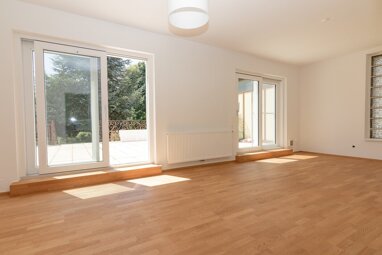 Haus zum Kauf 980.000 € 9,5 Zimmer 321 m² 1.146 m² Grundstück Baden 2500