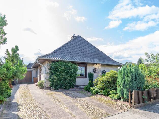 Einfamilienhaus zum Kauf 349.000 € 7 Zimmer 182 m² 617 m² Grundstück Embsen Embsen 21409