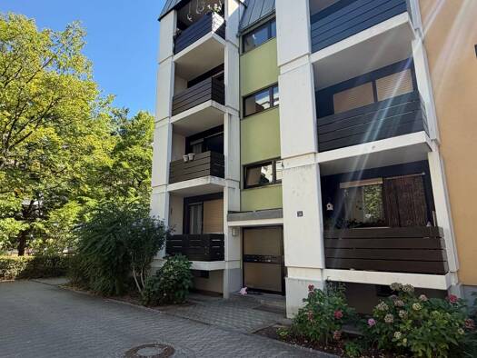 Wohnung zur Miete 1.240 € 3 Zimmer 100,8 m² Geschoss 2/4 frei ab sofort Neuröthenbach Südwestliche Außenstadt 90449