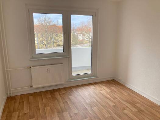 Wohnung zur Miete 355 € 3 Zimmer 58,1 m² 2. Geschoss Olvenstedter Chaussee 173 Neu Olvenstedt Magdeburg 39130