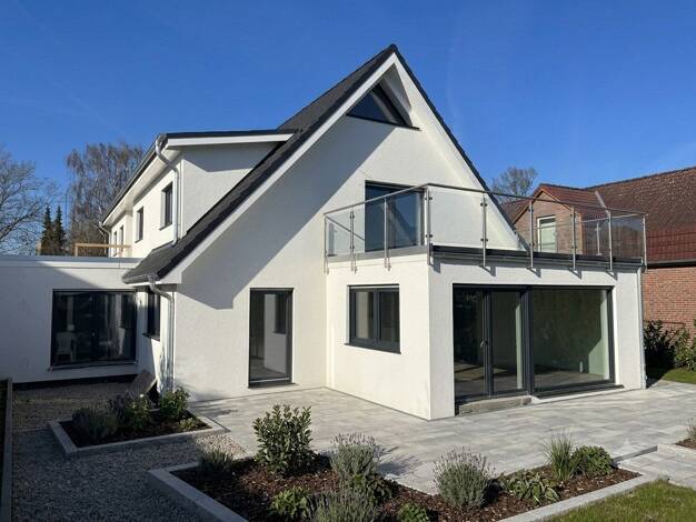 Wohnung zum Kauf provisionsfrei 275.000 € 2 Zimmer 64 m² Neustadt Neustadt in Holstein 23730
