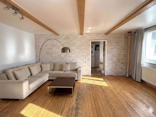 Einfamilienhaus zum Kauf 699.000 € 6,5 Zimmer 158 m² 410 m² Grundstück Preungesheim Frankfurt am Main 60435