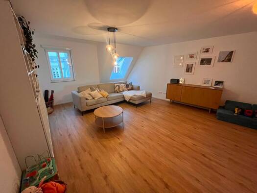 Wohnung zur Miete 1.550 € 4 Zimmer 110 m² Geschoss 2/4 frei ab 01.10.2026 Poppenweiler Ludwigsburg 71642