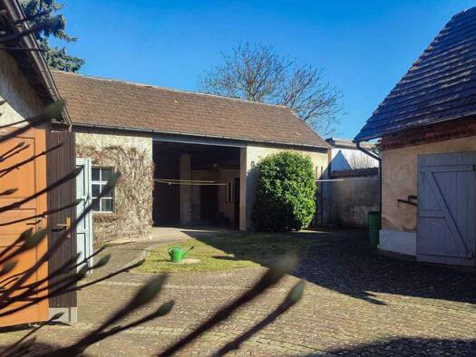 Mehrfamilienhaus zum Kauf provisionsfrei 196.000 € 5 Zimmer 114 m² 2.301 m² Grundstück Burg Spreetal 02979