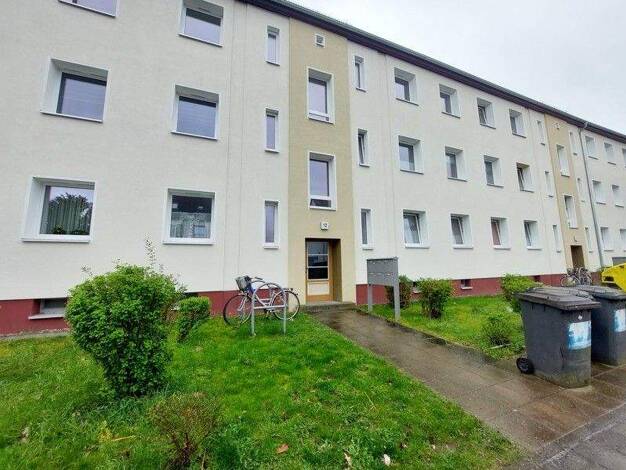 Wohnung zur Miete 482 € 3 Zimmer 56,8 m² 2. Geschoss frei ab 10.04.2026 Hildebrandstr. 12 Braunschweig 38112