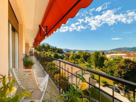 Terrassenwohnung zum Kauf 595.000 € 6 Zimmer 240 m² 2 Geschosse Via Fabio Filzi Verbania 28921