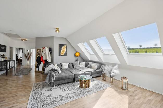 Wohnung zum Kauf 240.000 € 4 Zimmer 124 m² Dachgeschoss Kisselbach 56291