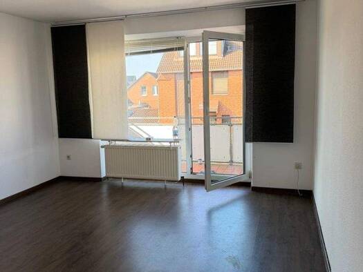 Wohnung zur Miete 625 € 3 Zimmer 70 m² 1. Geschoss frei ab 01.04.2026 Altgarbsen Garbsen 30823
