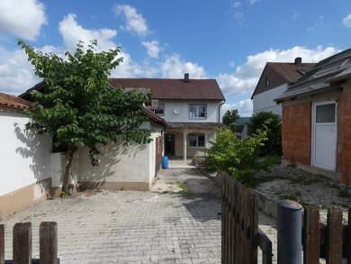 Doppelhaushälfte zum Kauf 129.000 € 5 Zimmer 100 m² 392 m² Grundstück Schnaittenbach Schnaittenbach 92253