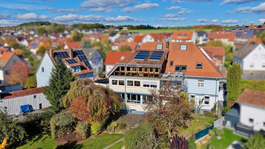 Haus zum Kauf 1.350.000 € 24 Zimmer 1.327,2 m² 3.605 m² Grundstück Rommerz Neuhof / Rommerz 36119
