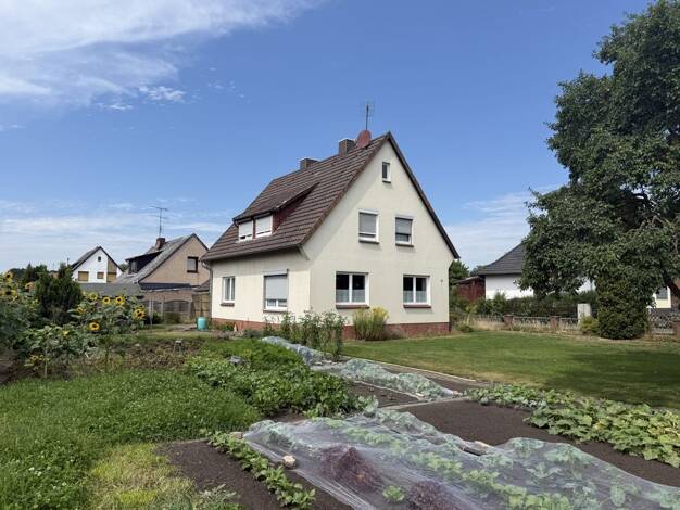 Einfamilienhaus zum Kauf 159.000 € 6 Zimmer 135 m² 765 m² Grundstück Hülsen Dörverden 27313