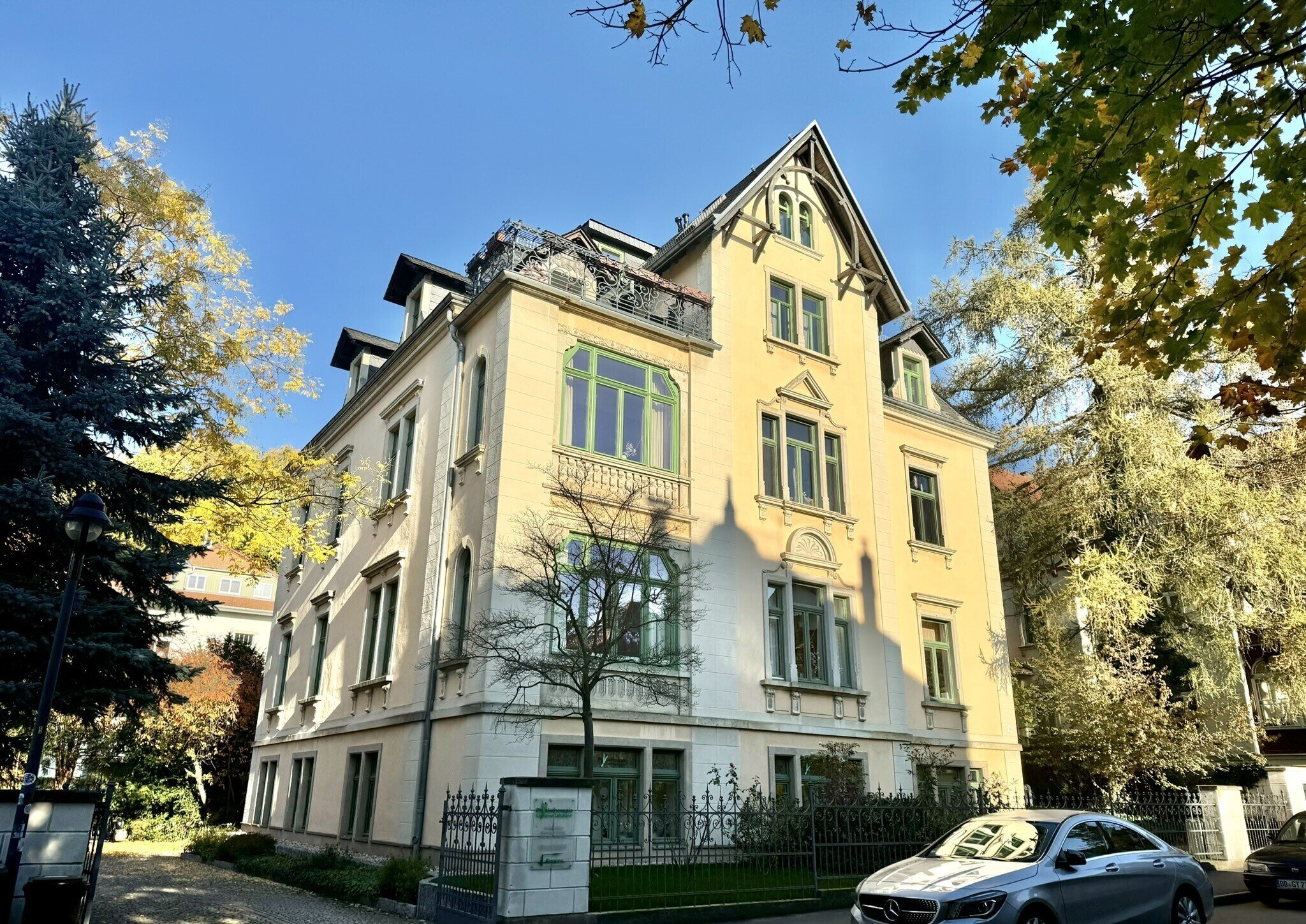 Wohnung zur Miete 569 € 2 Zimmer 51,8 m²<br/>Wohnfläche 2.<br/>Geschoss 01.01.2025<br/>Verfügbarkeit Neubühlauer Straße 9 Bühlau (Neubühlauer Str.) Dresden 01324