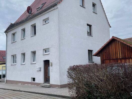 Mehrfamilienhaus zum Kauf 649.000 € 8 Zimmer 228 m² 384 m² Grundstück frei ab sofort Herzogenaurach 91074