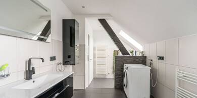 Wohnung zur Miete 1.200 € 4 Zimmer 120,9 m² Dachgeschoss, 2. Geschoss frei ab 01.08.2025 Eglerstraße 2 Murg Murg 79730