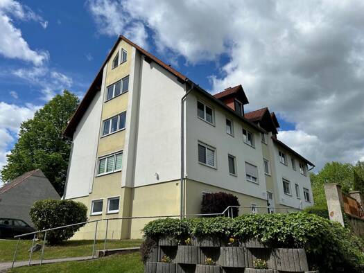 Wohnung zur Miete 500 € 3 Zimmer 85,5 m² 1. Geschoss frei ab sofort Hauptstraße 67 Strehla 01616