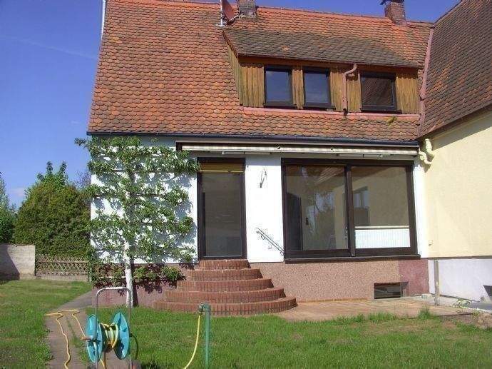 Doppelhaushälfte zur Miete - Ansicht 2