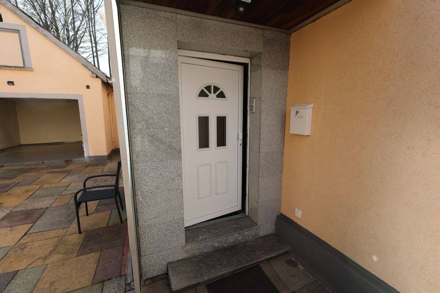 Einfamilienhaus zum Kauf - Ansicht 2