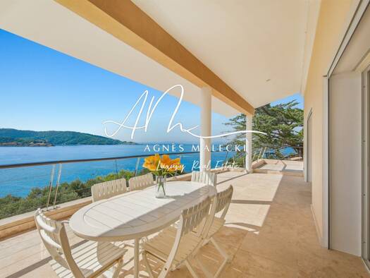 Haus zum Kauf 1.790.000 € 188 m² 3.842 m² Grundstück Le Levant Île du Levant 83400