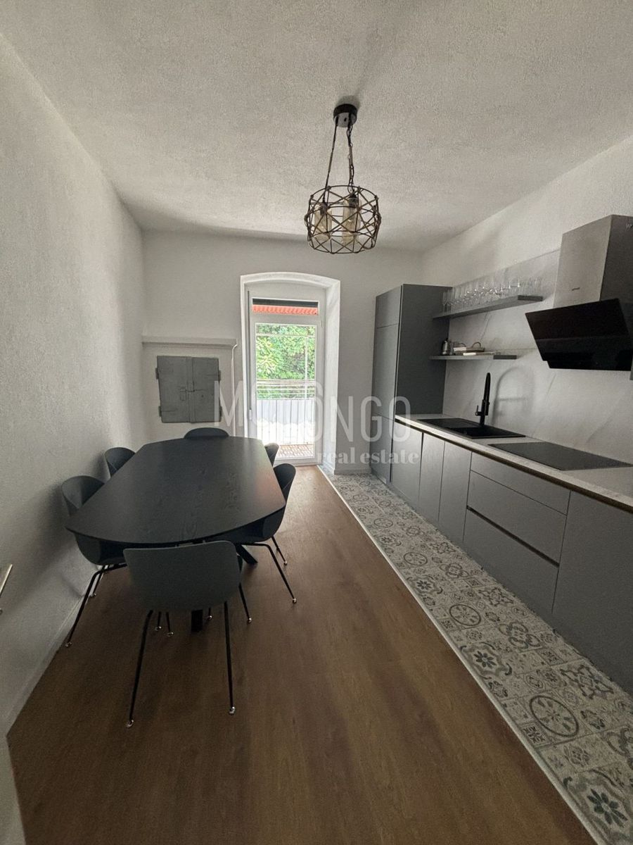 Wohnung zur Miete 1.400 € 4 Zimmer 115 m²<br/>Wohnfläche 2.<br/>Geschoss Center