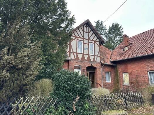 Einfamilienhaus zum Kauf 149.000 € 10 Zimmer 250 m² 4.588 m² Grundstück Esperke Neustadt 31535