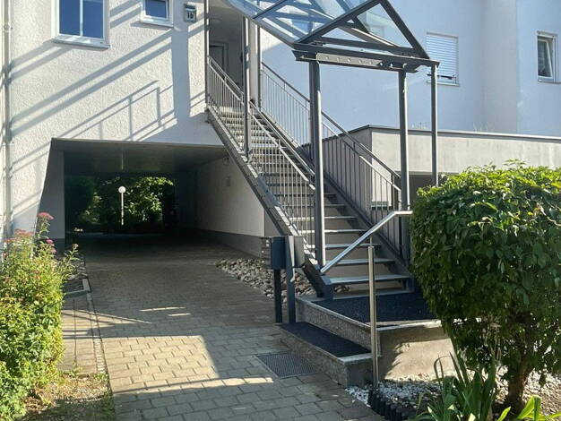 Maisonette zum Kauf provisionsfrei 365.000 € 3 Zimmer 73,9 m² 1. Geschoss frei ab 15.08.2026 Königsbrunn 86343