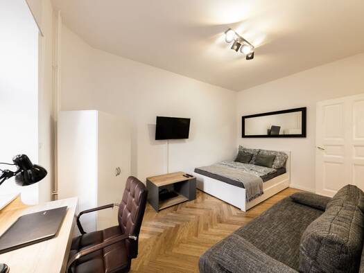 Sonstiges zum Kauf provisionsfrei als Kapitalanlage geeignet 165.000 € 1 Zimmer 27 m² Schöneweider Straße 4 Neukölln Berlin 12055