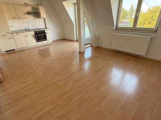 Wohnung zur Miete 270 € 2 Zimmer 46,6 m² 4. Geschoss Zeißstraße 2 Hilbersdorf Hilbersdorf 09131