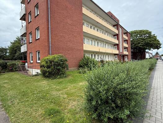 Wohnung zur Miete 284 € 1 Zimmer 39,1 m² 2. Geschoss frei ab 01.12.2026 Jebensweg 10 Husum Husum 25813
