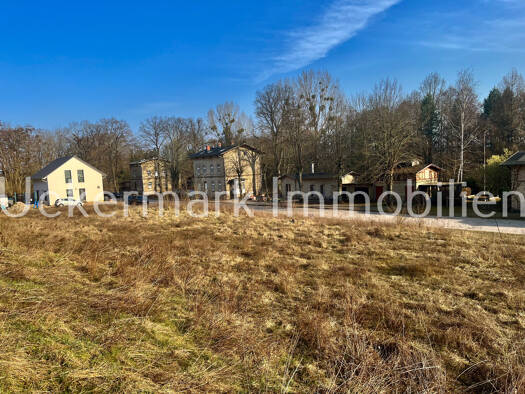 Grundstück zum Kauf 60.500 € 930 m² Grundstück Lychen 17279