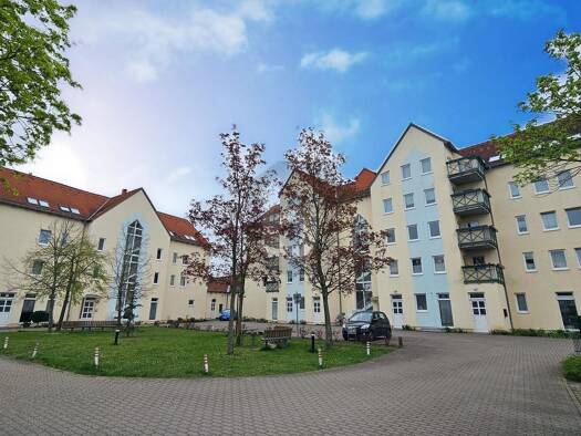 Wohnung zur Miete 300 € 1,5 Zimmer 43 m² Schönebeck Schönebeck (Elbe) 39218