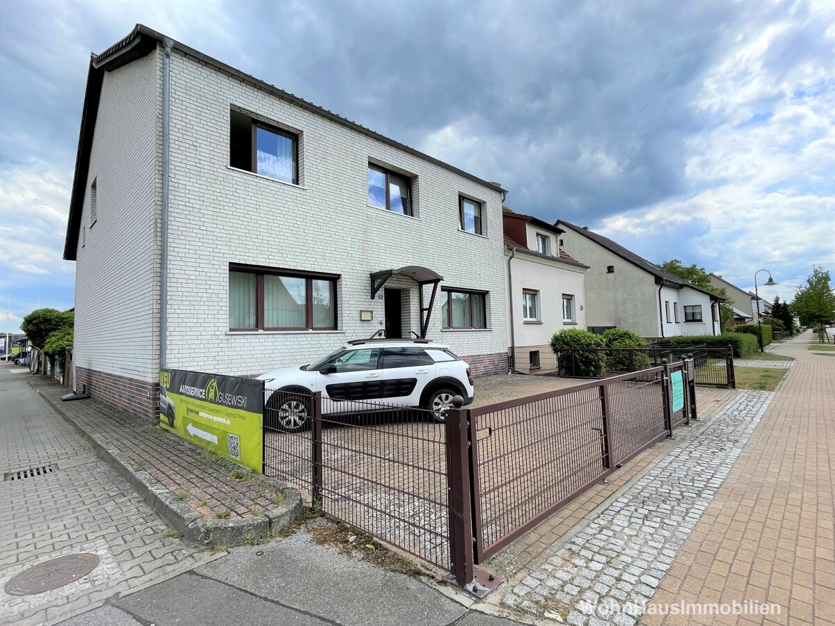 Wohn- und Geschäftshaus zum Kauf provisionsfrei als Kapitalanlage geeignet 445.000 € 7 Zimmer 194 m²<br/>Fläche 449 m²<br/>Grundstück Zerpenschleuse Wandlitz 16348