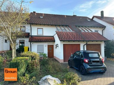 Reihenmittelhaus zur Miete 940 € 4,5 Zimmer 106 m² 218 m² Grundstück Deutenberg - Dauchinger Straße Villingen-Schwenningen 78056