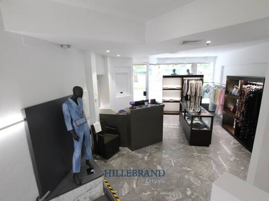 Laden zur Miete 9,05 € 180 m² Verkaufsfläche Freiheitsstraße Meran 59 Meran 39012