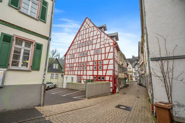 Immobilie zum Kauf als Kapitalanlage geeignet 392.000 € 4 Zimmer 145 m² 43 m² Grundstück Limburg Limburg an der Lahn 65549