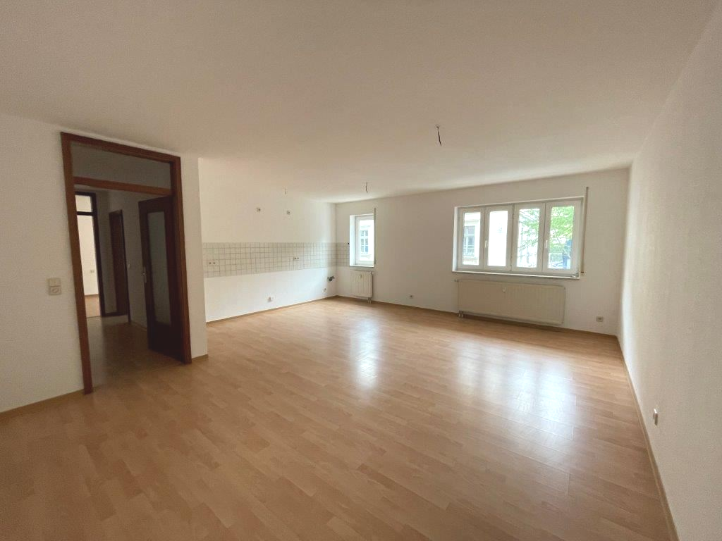 Wohnung zur Miete 345 € 2 Zimmer 63,4 m²<br/>Wohnfläche EG<br/>Geschoss Julius-Fucik-Straße 5a Schloßberg Plauen 08523