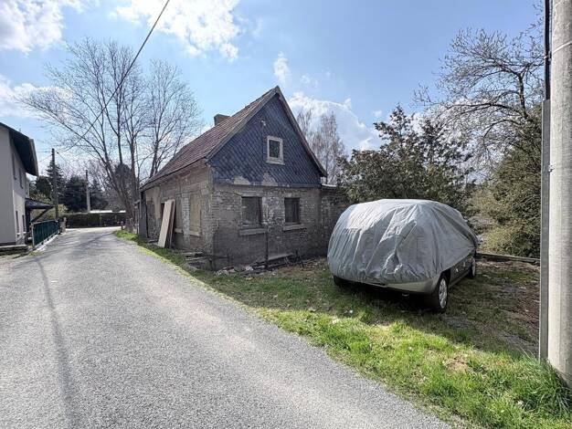 Einfamilienhaus zum Kauf 27.000 € 80 m² 450 m² Grundstück Treuen Treuen 08233