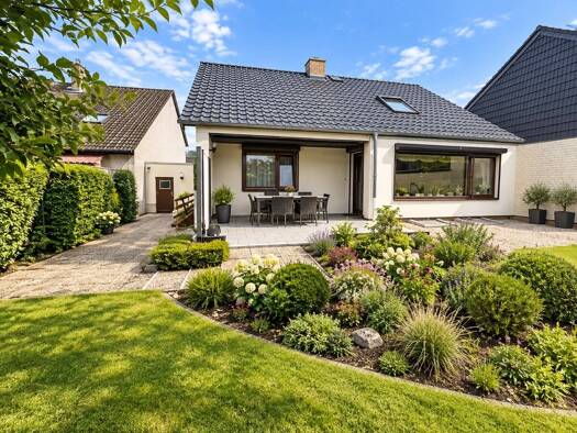 Einfamilienhaus zum Kauf 339.000 € 5 Zimmer 153 m² 697 m² Grundstück Kreuzheide Wolfsburg 38448