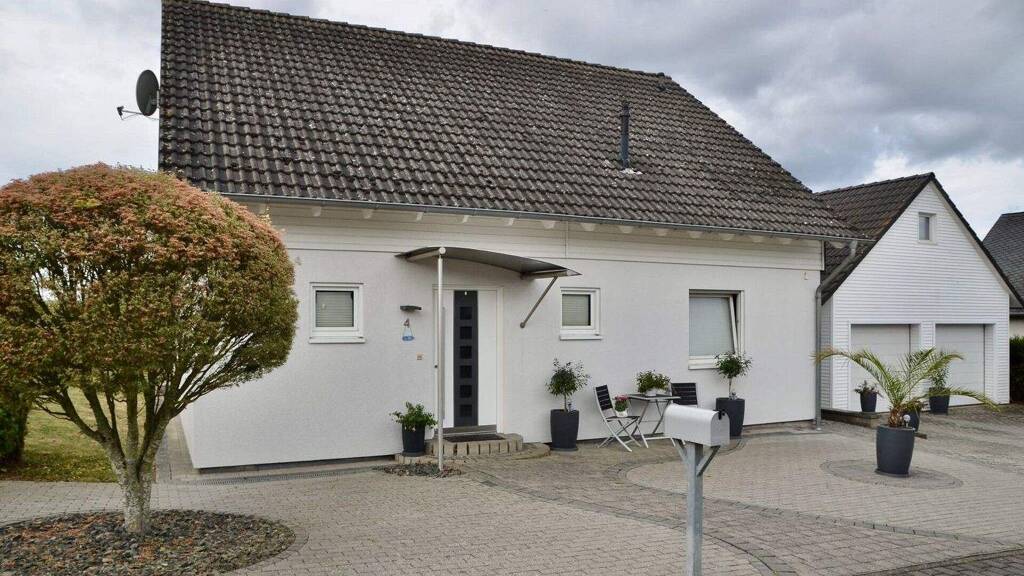 Einfamilienhaus zum Kauf 278.000 € 6 Zimmer 136 m² 864 m² Grundstück Irmenach 56843