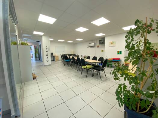 Büro-/Praxisfläche zur Miete 1.000 € 5 Zimmer 190 m² Bürofläche Kirchstraße 41 Oeventrop Arnsberg 59823