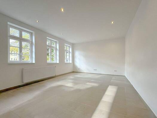 Wohnung zur Miete 910 € 3 Zimmer 65 m² Sarstedt 31157